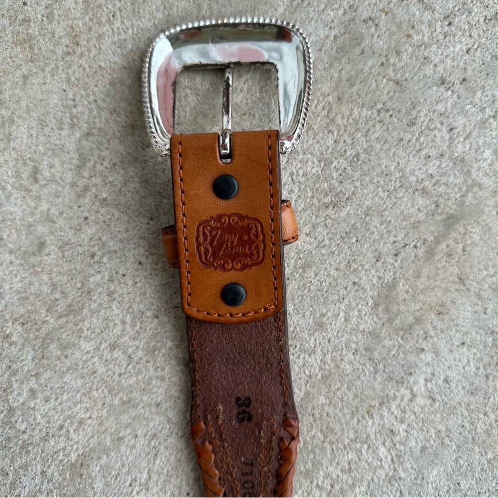 Men’s Authentic Tony Lama Vintage Brown Braided Western Leather Concho Belt 36 - Picture 4 of 16